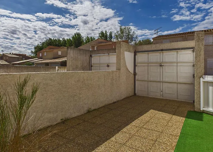 Maison à 230m De La Avec Terrasse Et Parking Privé - Fr-1-326-869 Appartamento *